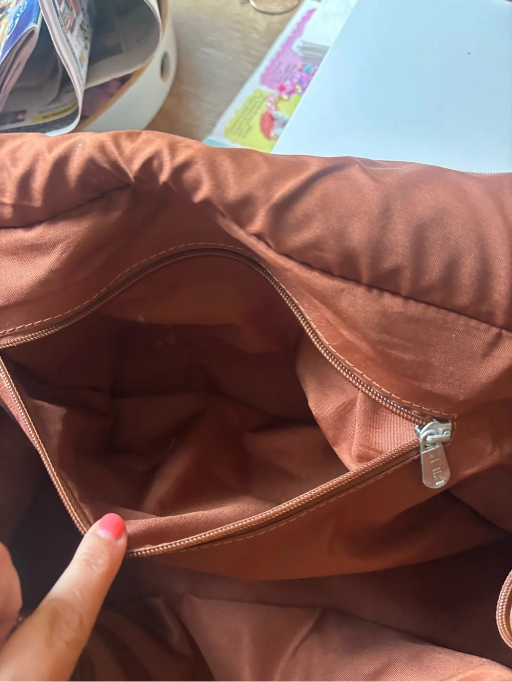 Men's Tan Leather Weekender Duffel Bag with Shoulder Strap